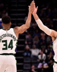 PG电子官方-雄鹿大换血？大洛或被交易 里弗斯欲变革