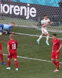 PG电子官网-王勤伯：比利时攻击群实力碾压！丁丁+卢卡库=无解